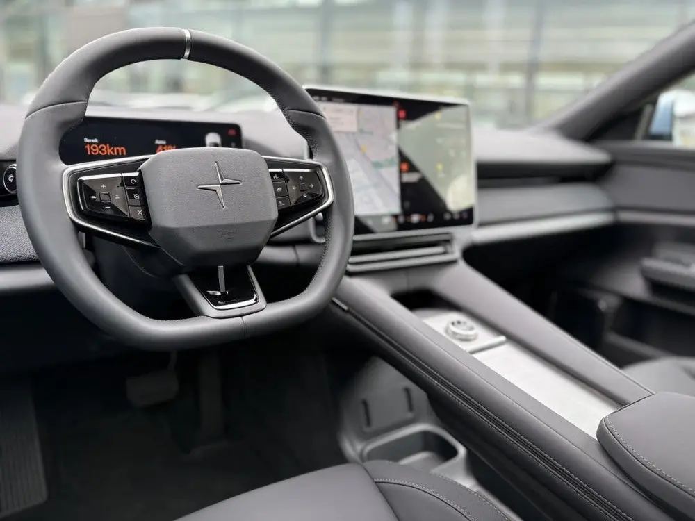 Polestar 4 Long range Single motor 100 kWh uit 2025, foto 7