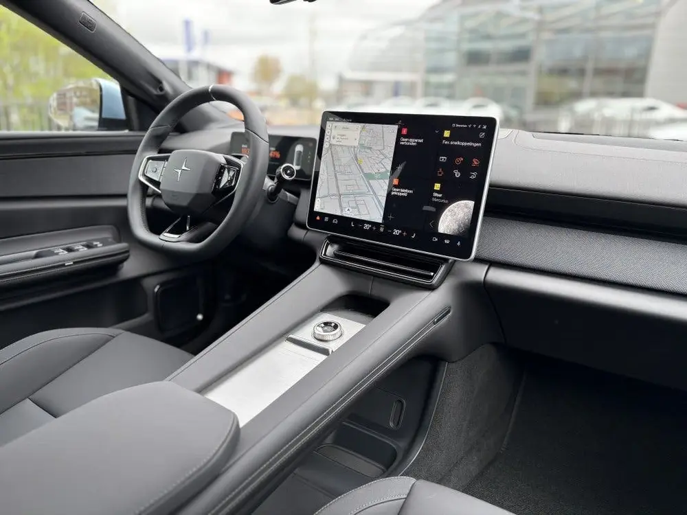 Polestar 4 Long range Single motor 100 kWh uit 2025, foto 9