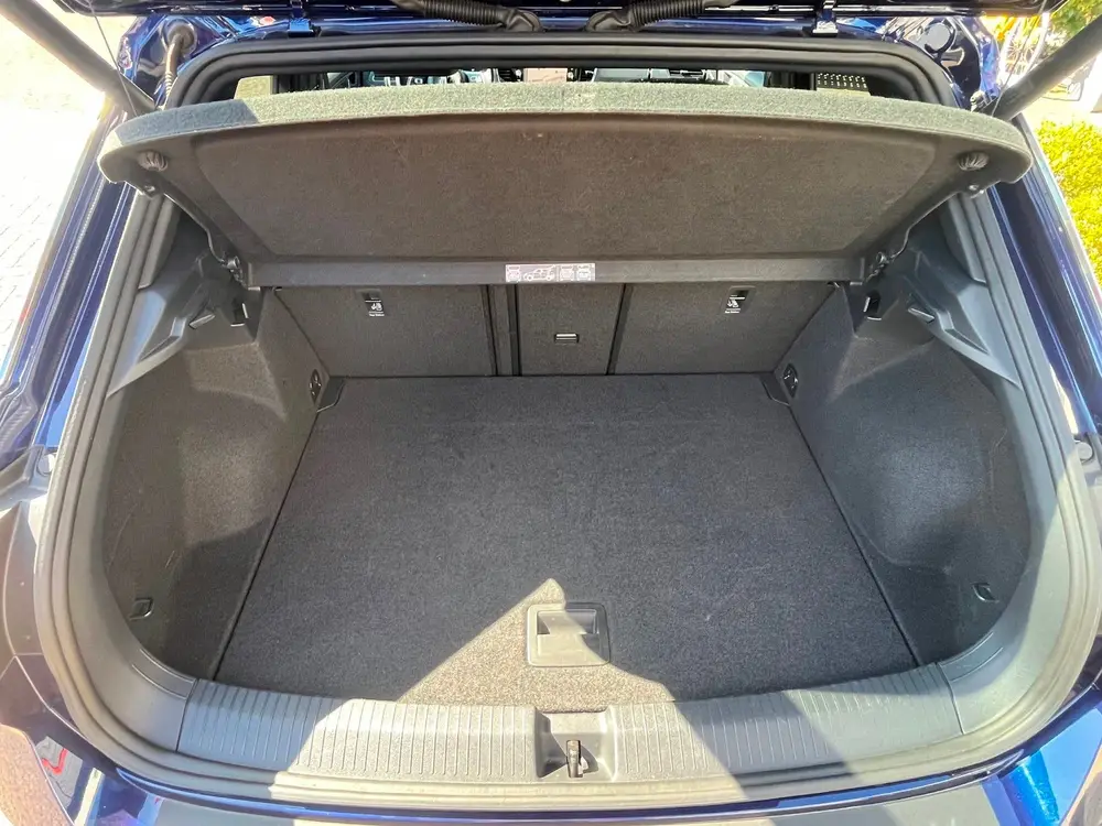 Volkswagen T-Roc 1.5 TSI 150PK R-line virtual trekhaak camer uit 2020, foto 18