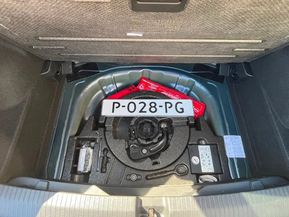 Volkswagen T-Roc 1.5 TSI 150PK R-line virtual trekhaak camer uit 2020, foto 19