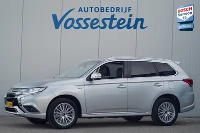 Mitsubishi Outlander 2.4 PHEV Pure+ / 18 Inch / 119dkm NAP / uit 2019