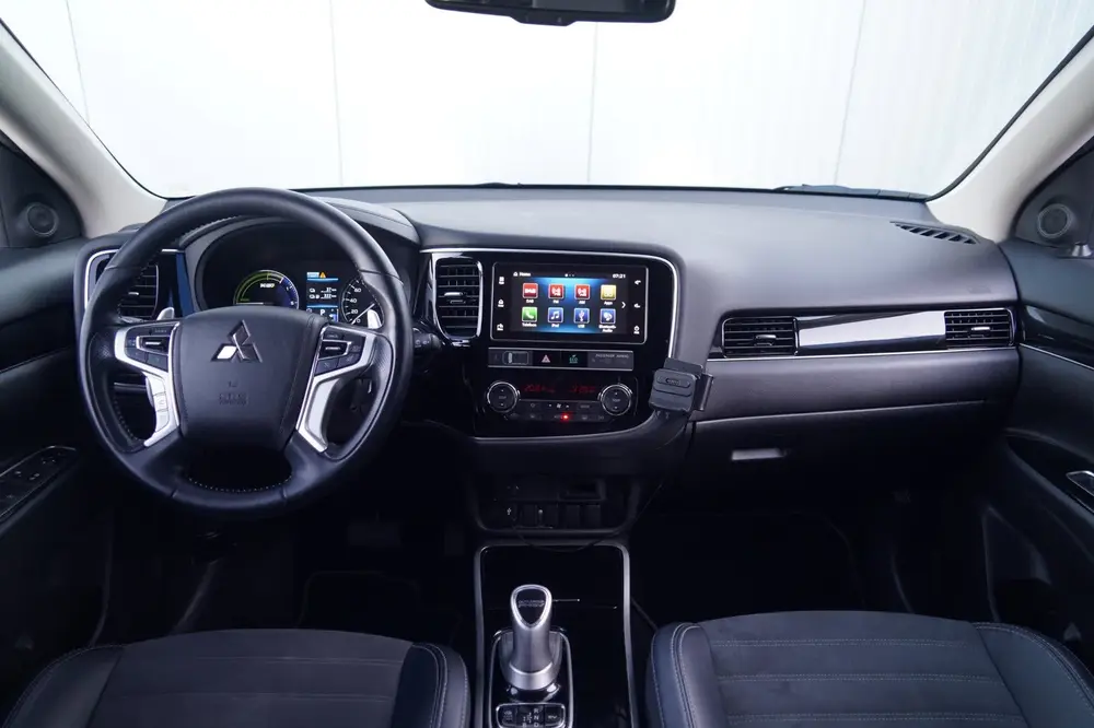 Mitsubishi Outlander 2.4 PHEV Pure+ / 18 Inch / 119dkm NAP / uit 2019, foto 11