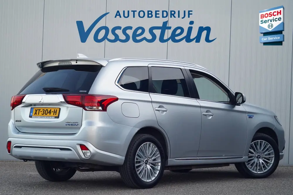 Mitsubishi Outlander 2.4 PHEV Pure+ / 18 Inch / 119dkm NAP / uit 2019, foto 9