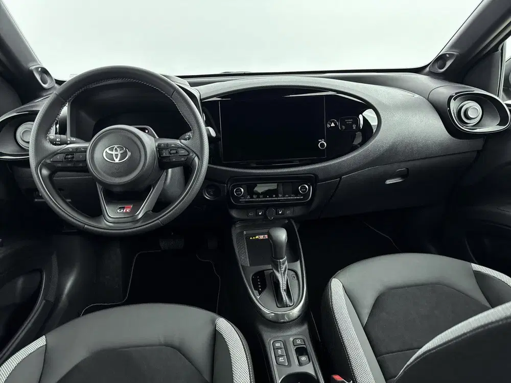 Toyota Aygo X Hybrid 115 GR Sport uit 2026, foto 4