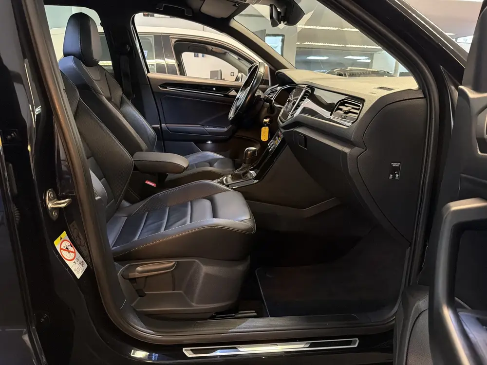 Volkswagen T-Roc R 2.0 TSI 300PK DSG 4MOTION R-SPORT LEDER/C uit 2021, foto 18