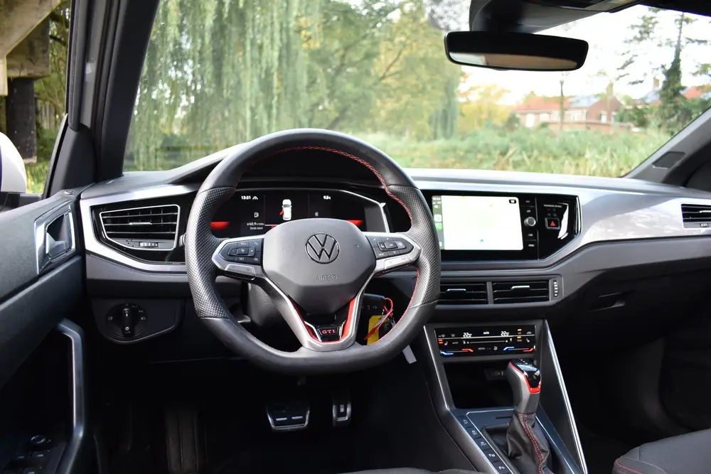 Volkswagen Polo 2.0 TSI 210PK DSG GTI-SPORT LED/CARPLAY/PDC uit 2024, foto 11