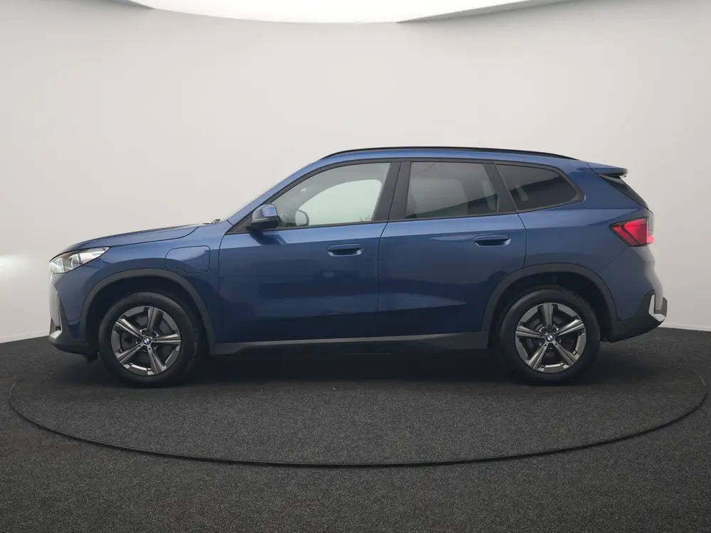 BMW X1 xDrive25e Sportline PHEV 245pk Dealer O.H. uit 2023, foto 2