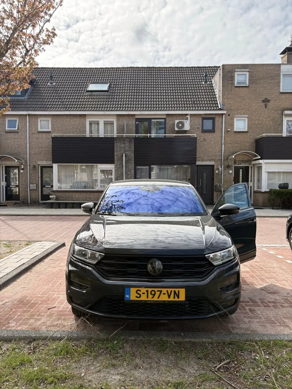 Volkswagen T-Roc 2.0 TDI 150pk 7-DSG 2019 Grijs uit 2019