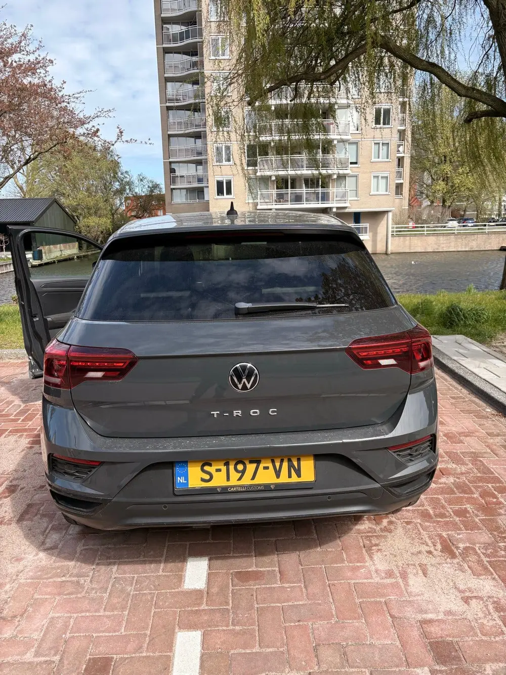 Volkswagen T-Roc 2.0 TDI 150pk 7-DSG 2019 Grijs uit 2019, foto 4