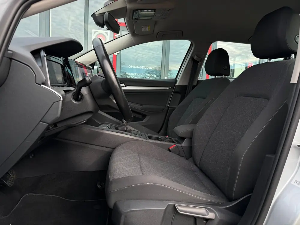 Volkswagen Golf Variant 1.0 TSI Life | ACC | Trekhaak | PDC uit 2022, foto 3