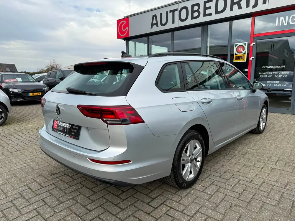 Volkswagen Golf Variant 1.0 TSI Life | ACC | Trekhaak | PDC uit 2022, foto 8