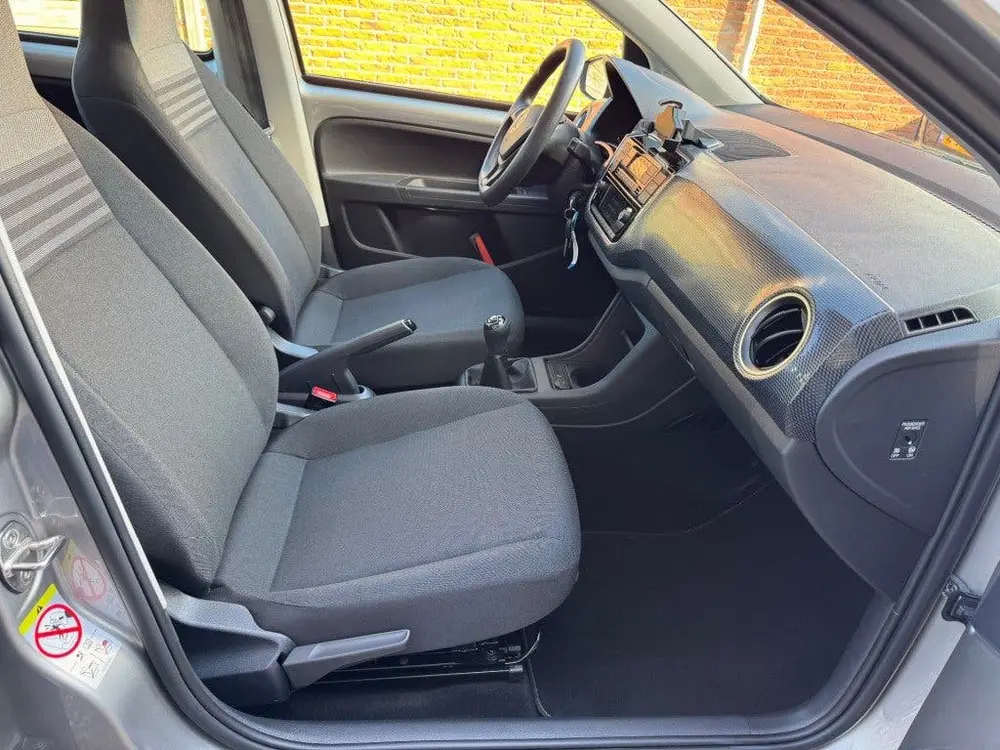 Volkswagen UP 1.0  Move Up 5-drs Clima Cruise PDC Camera uit 2022, foto 16
