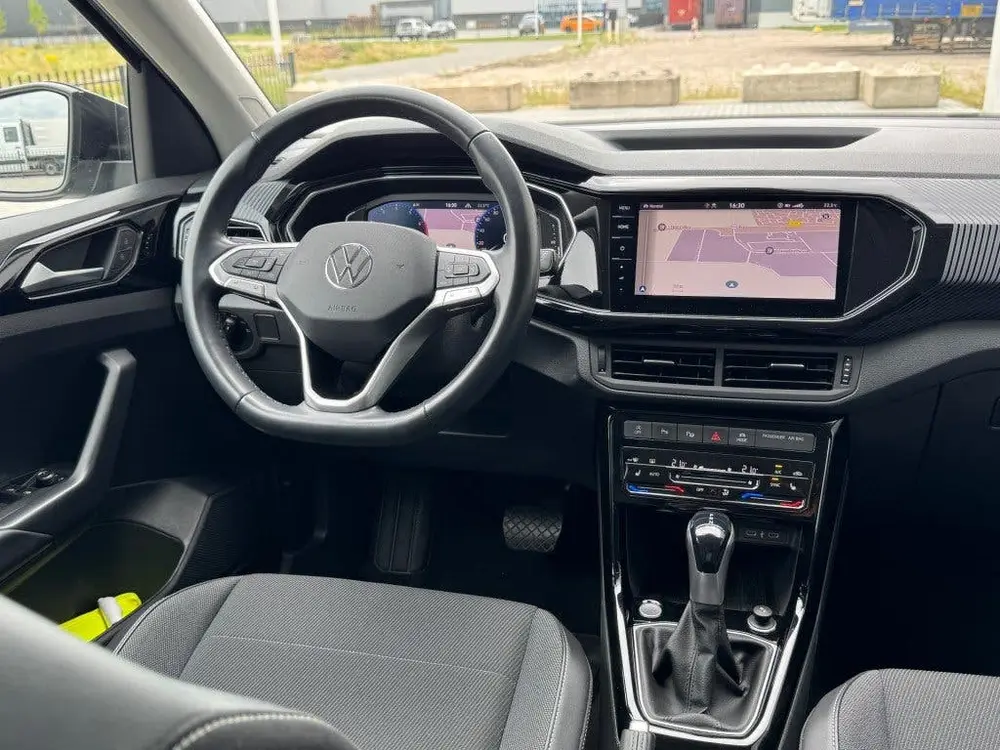 Volkswagen T-Cross 1.0 TSI 110pk Style DSG uit 2023, foto 11