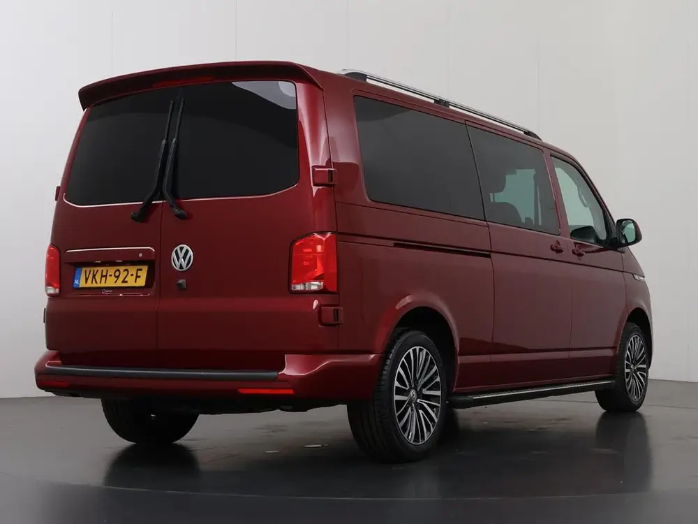 Volkswagen Transporter 2.0 TDI AUT L2H1 Dubbele Cabine Bulli uit 2021, foto 2