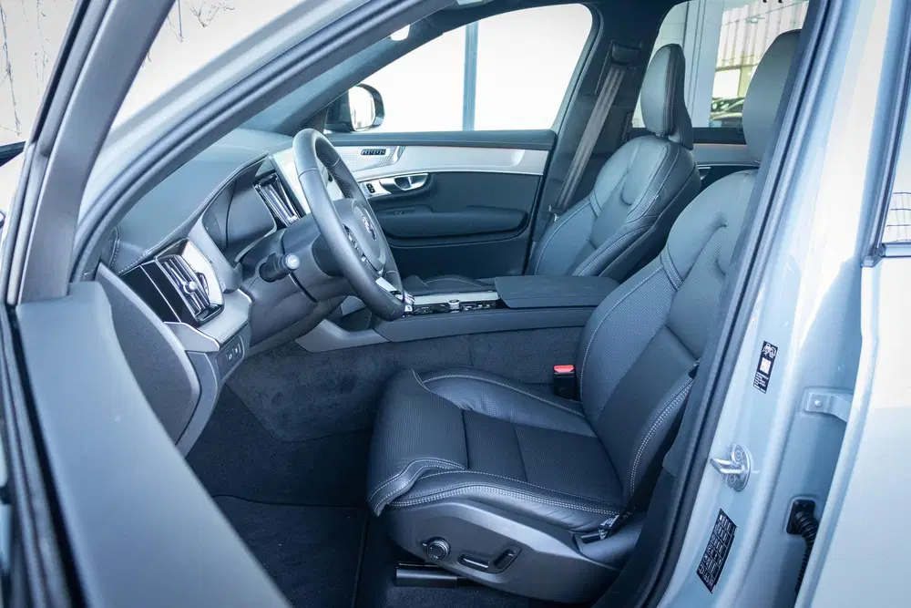 Volvo XC90 2.0 T8 Plug-in hybrid AWD Ultra Black Ed. uit 2026, foto 11