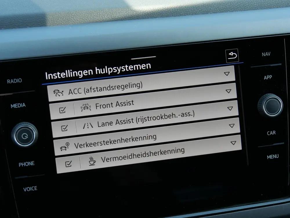Volkswagen Taigo 1.0TSi R-LINE/ PANORAMADAK/ MATRIX LED/ NL uit 2022, foto 16
