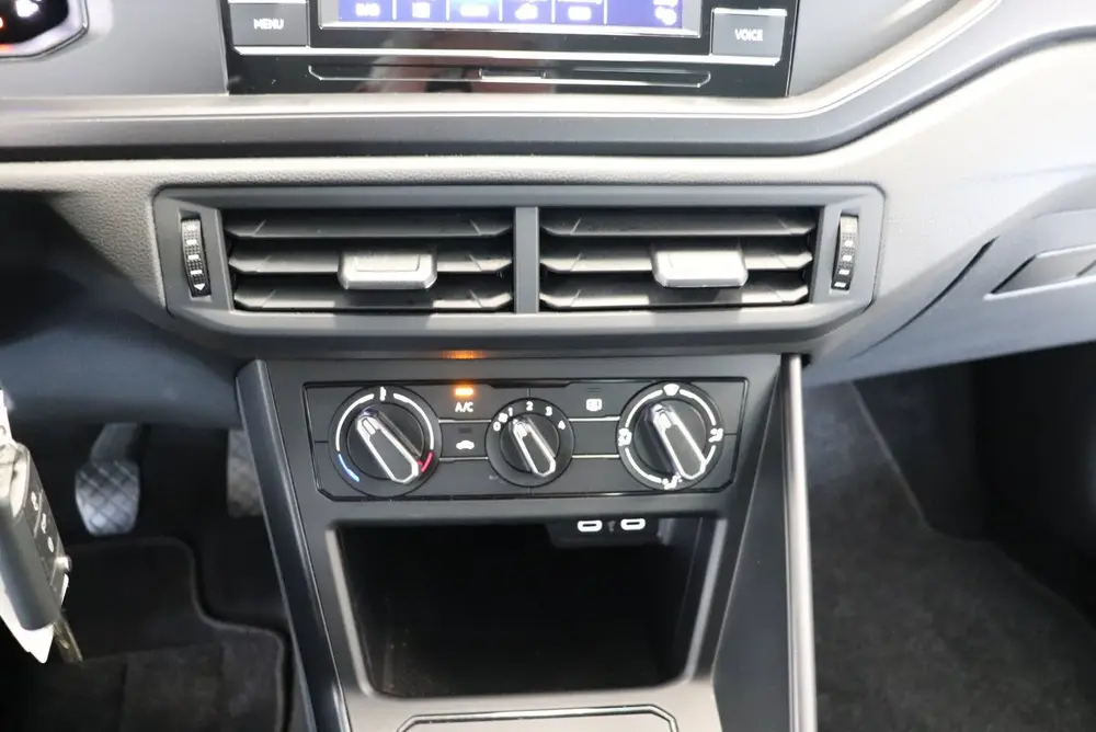 Volkswagen Polo 1.0 TSI Polo Rijklaar € 15850 uit 2022, foto 19