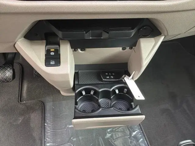 Volkswagen Multivan 1.5I PHEV Edition SPOILERPAKKET | LEDER uit 2026, foto 4
