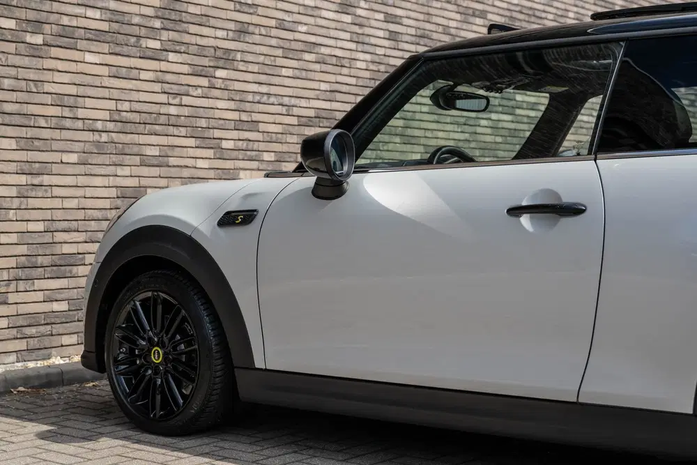 Mini Electric Classic uit 2022, foto 12