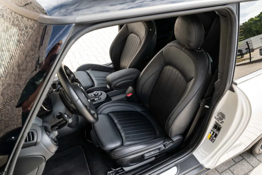 Mini Electric Classic uit 2022, foto 17