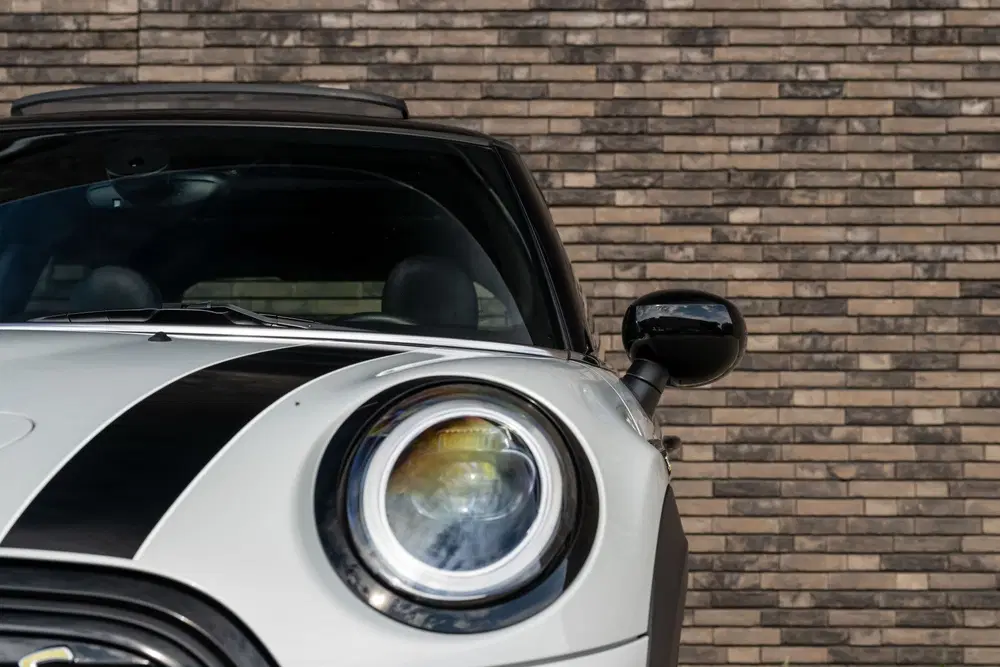 Mini Electric Classic uit 2022, foto 5