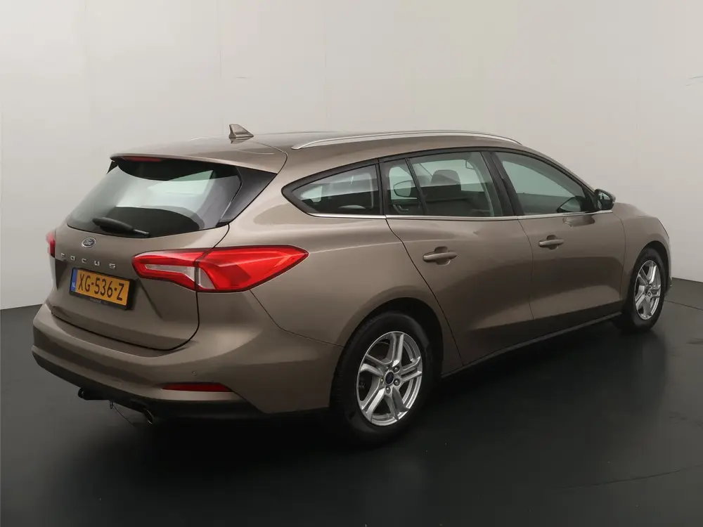Ford Focus EcoBoost uit 2019, foto 5