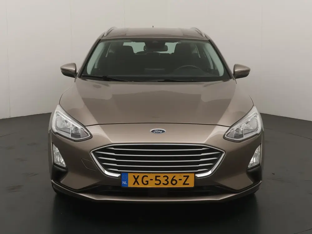 Ford Focus EcoBoost uit 2019, foto 8