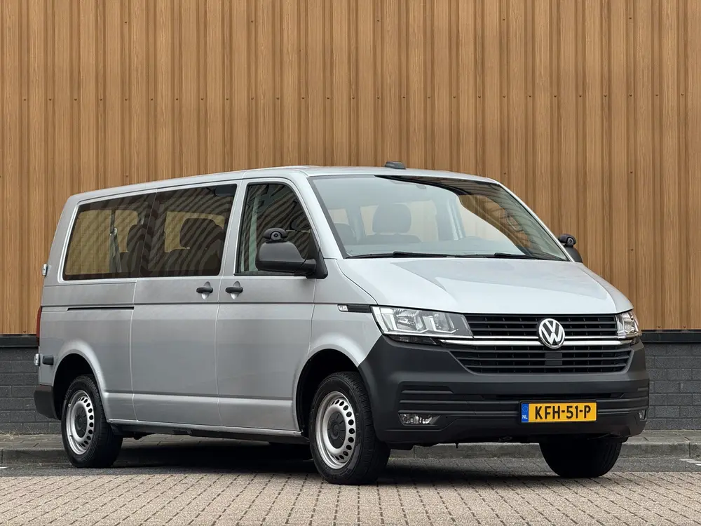 Volkswagen Transporter Kombi 2.0 TDI L2H1 Comfortline | 8 Pe uit 2023, foto 3