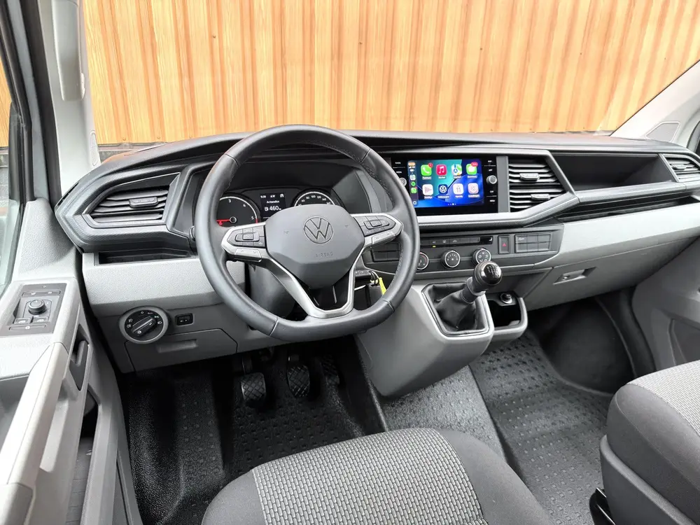 Volkswagen Transporter Kombi 2.0 TDI L2H1 Comfortline | 8 Pe uit 2023, foto 8