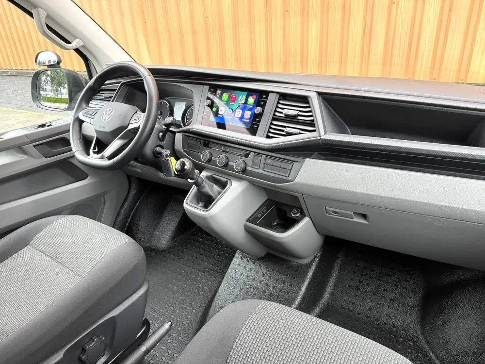 Volkswagen Transporter Kombi 2.0 TDI L2H1 Comfortline | 8 Pe uit 2023, foto 9
