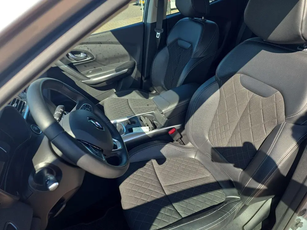 Renault Kadjar 1.3 TCe Techno uit 2022, foto 4