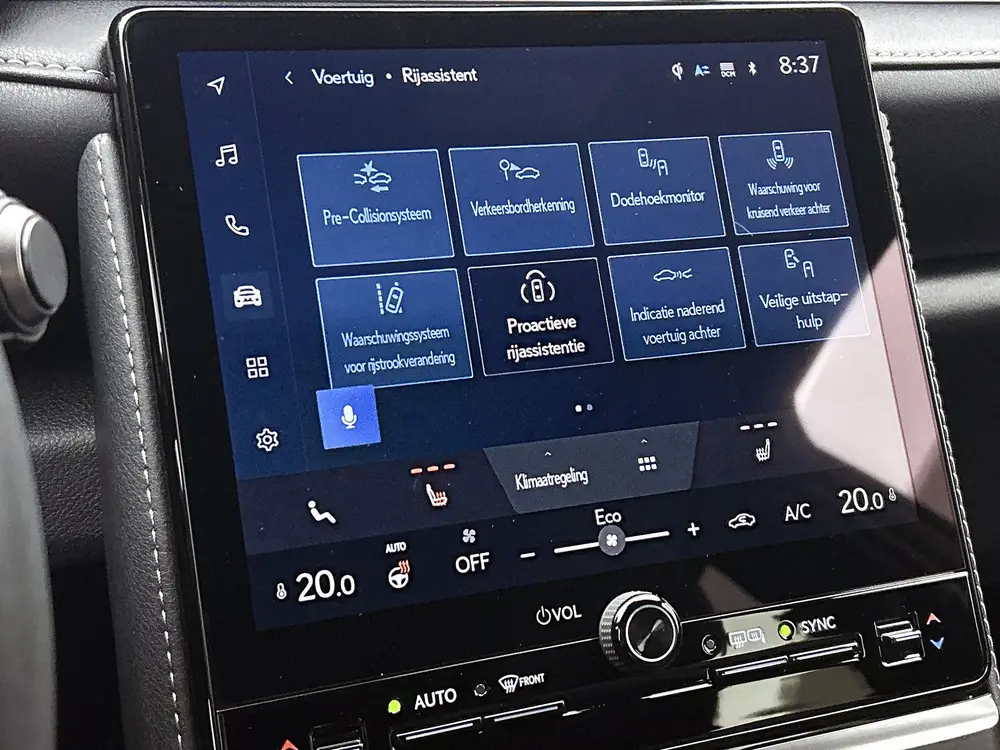 Lexus LBX Relax 2WD Tech Pack uit 2024, foto 10