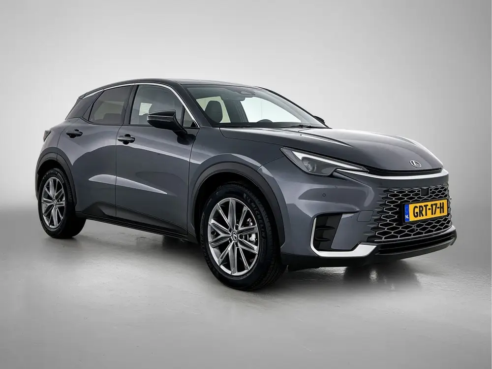 Lexus LBX Relax 2WD Tech Pack uit 2024, foto 17