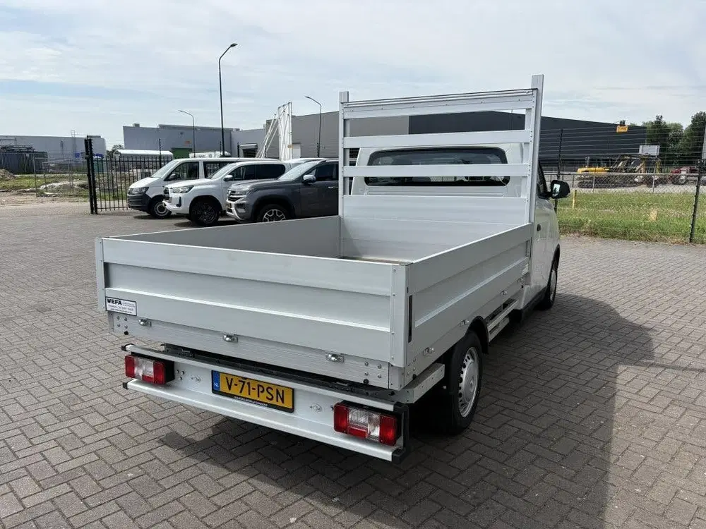 Maxus eDeliver 3 50 kWh L2 open laadbak (bj 2025) uit 2025, foto 3