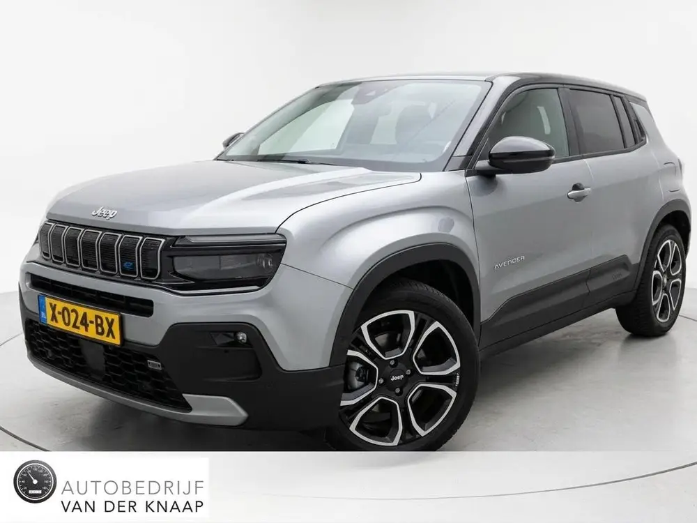Jeep Avenger Black Edition 54 kWh SOH 96 uit 2023