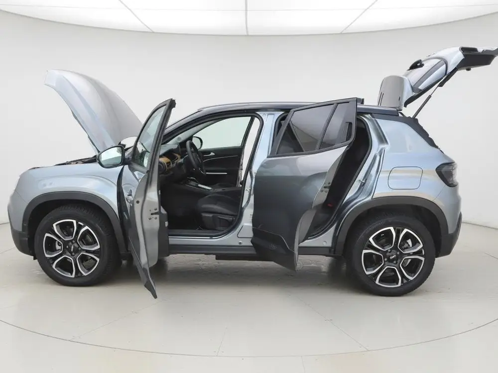 Jeep Avenger Black Edition 54 kWh SOH 96 uit 2023, foto 4