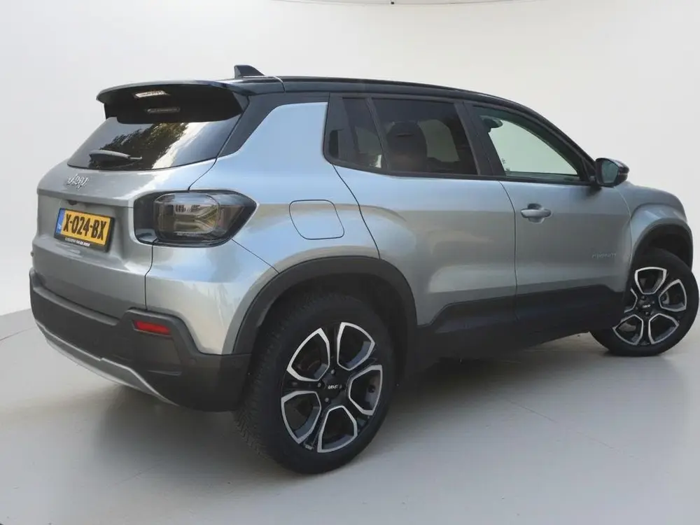 Jeep Avenger Black Edition 54 kWh SOH 96 uit 2023, foto 7