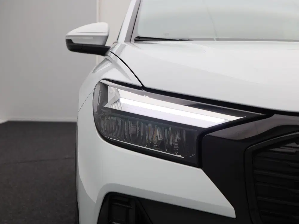 Audi Q4 e-tron 40 Advanced edition 77 kWh 204 Pk uit 2023, foto 11