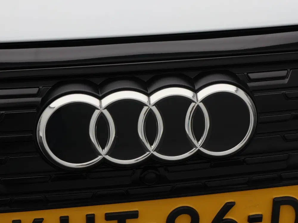 Audi Q4 e-tron 40 Advanced edition 77 kWh 204 Pk uit 2023, foto 12