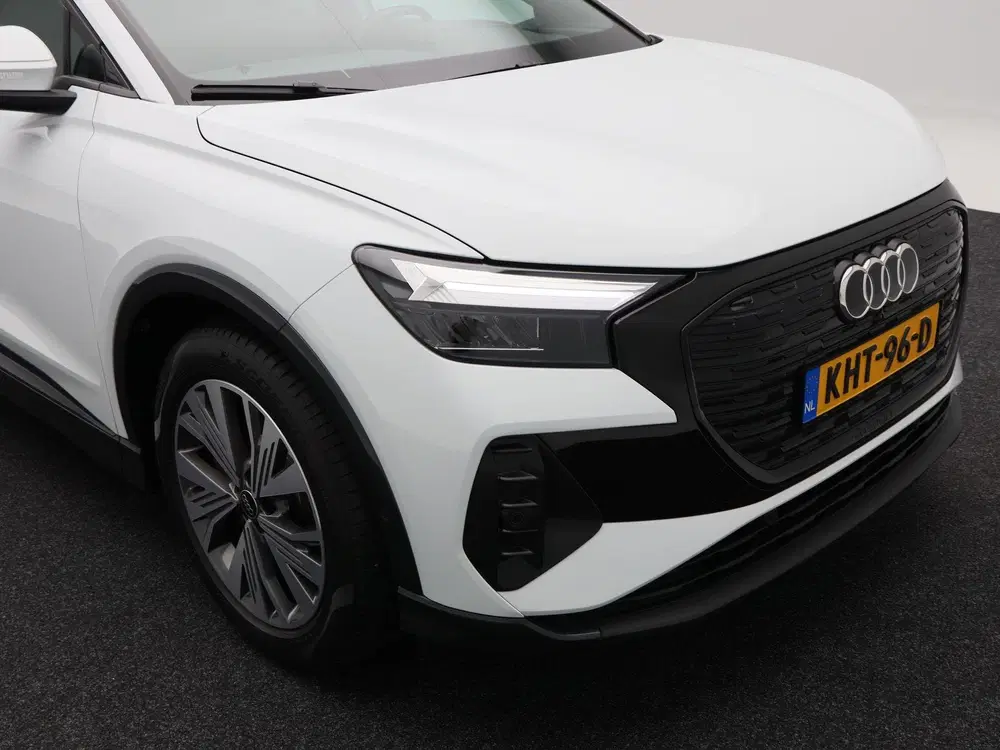 Audi Q4 e-tron 40 Advanced edition 77 kWh 204 Pk uit 2023, foto 13
