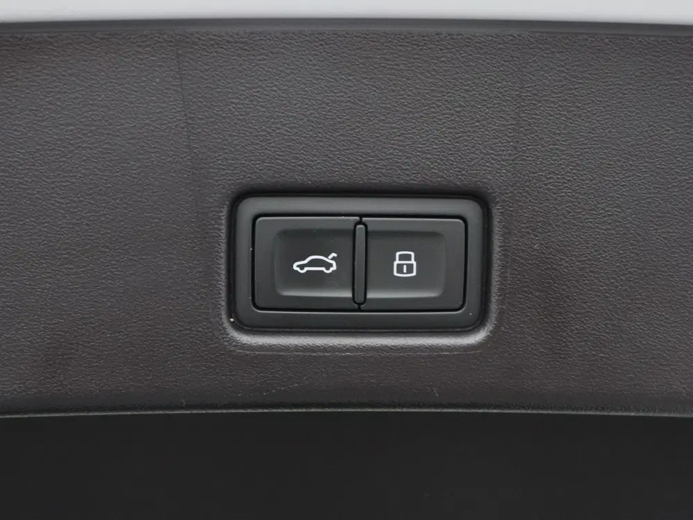 Audi Q4 e-tron 40 Advanced edition 77 kWh 204 Pk uit 2023, foto 19