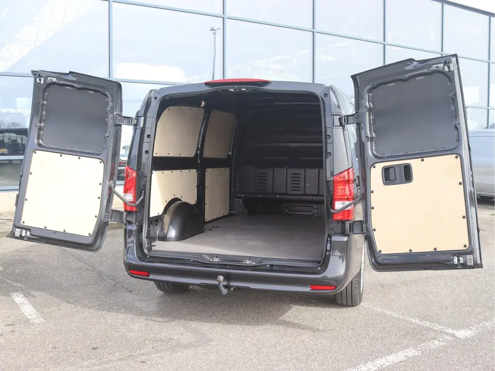 Mercedes-Benz Vito 116 CDI L3 Pro uit 2024, foto 3