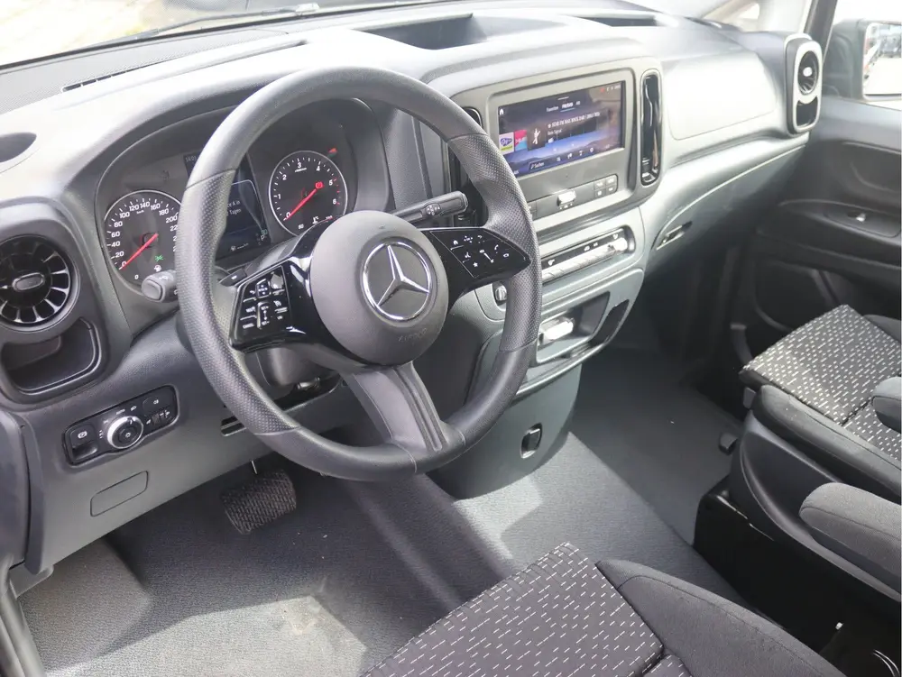 Mercedes-Benz Vito 116 CDI L3 Pro uit 2024, foto 4