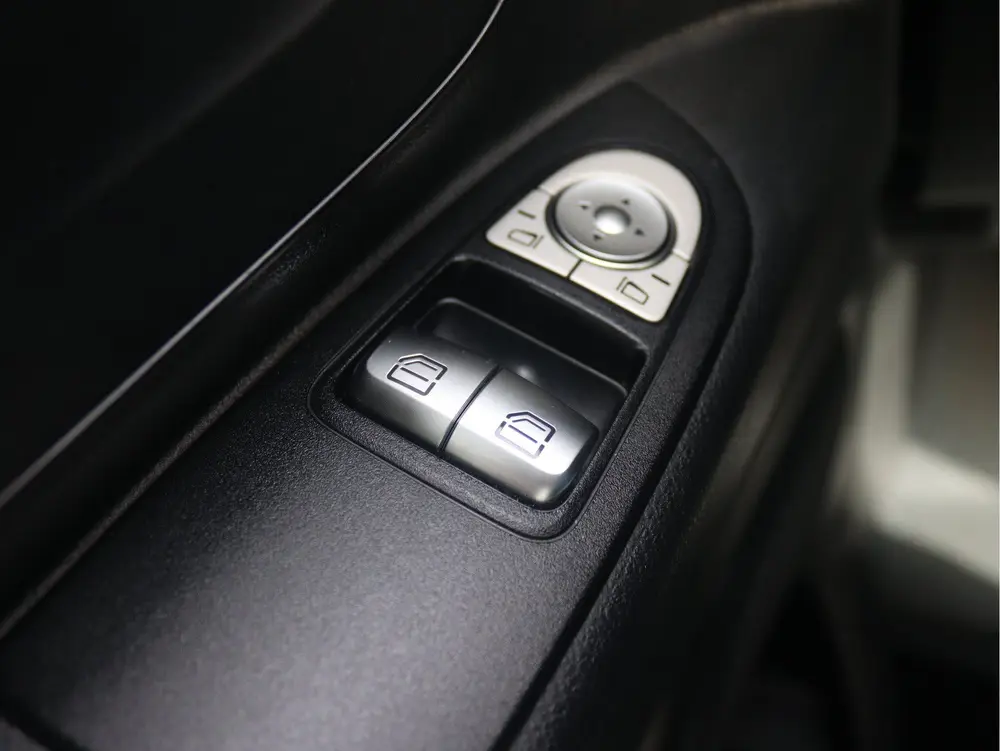 Mercedes-Benz Vito 116 CDI L3 Pro uit 2024, foto 5