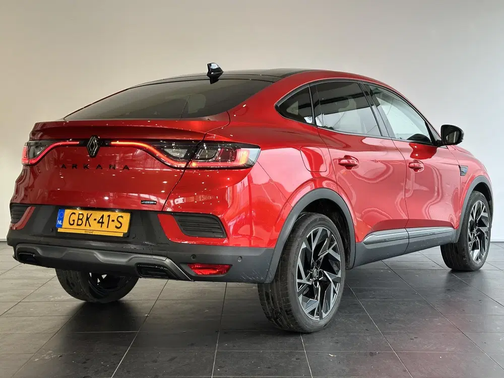 Renault Arkana 1.6 E-Tech full hybrid 145 esprit Alpine 3 uit 2024, foto 2