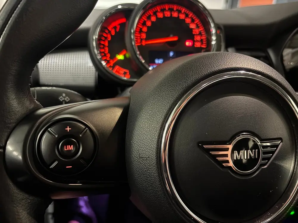 Mini Cooper 1.5 Cooper Chili uit 2019, foto 11