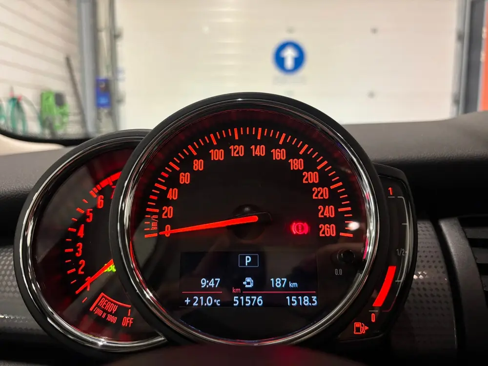 Mini Cooper 1.5 Cooper Chili uit 2019, foto 16
