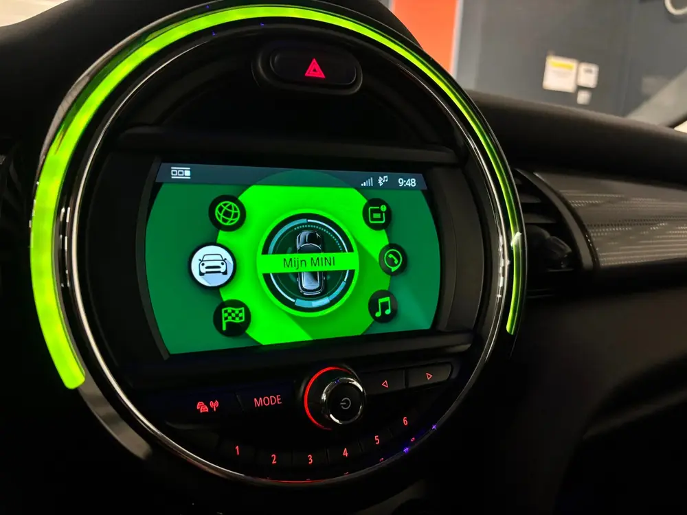 Mini Cooper 1.5 Cooper Chili uit 2019, foto 18