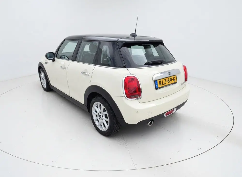 Mini Cooper 1.5 Cooper Chili uit 2019, foto 6