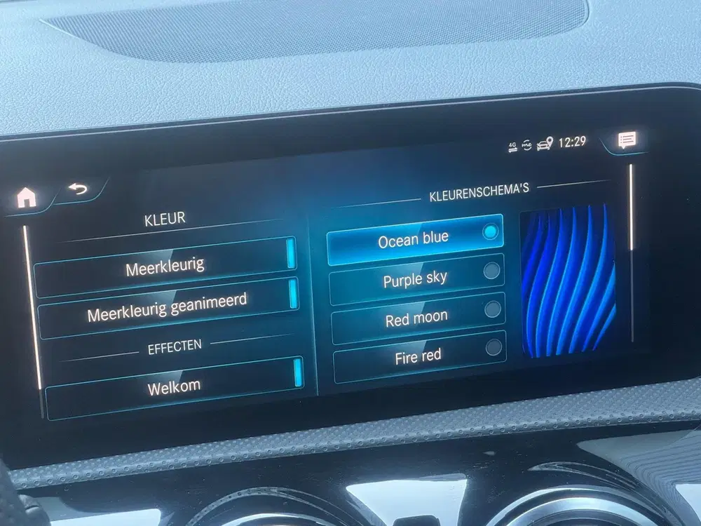 Mercedes-Benz CLA 180 AMG PANO l SFEER l MATRIX l KEY uit 2020, foto 10